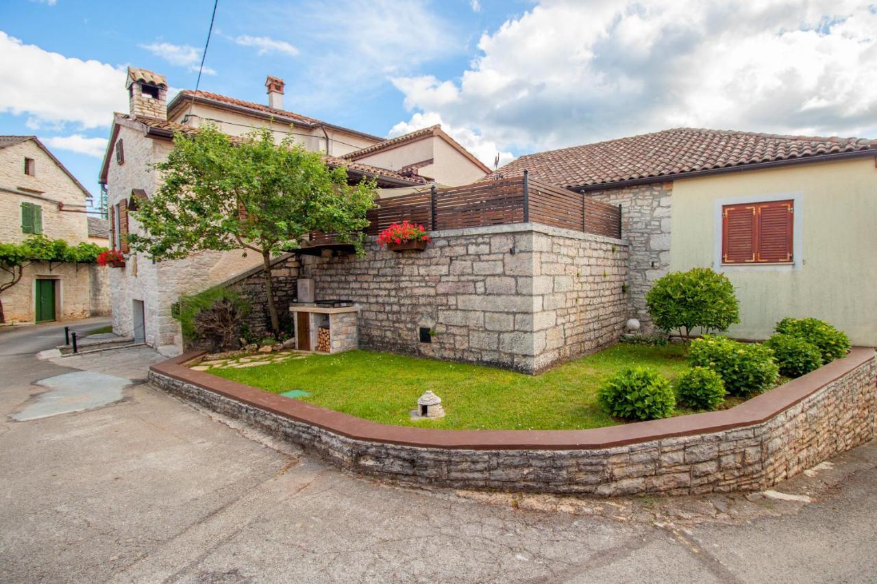 Apartamento Stara Kuca Heki Exterior foto